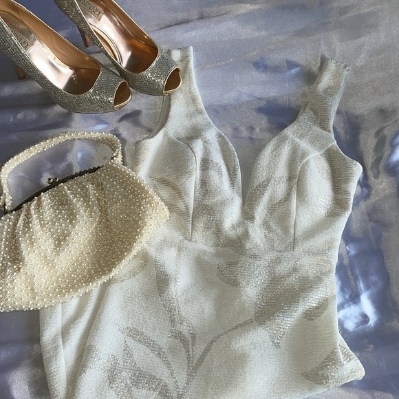 Windsor Cream Silver Gold Jacquard Dress Deep Plunge Backless Boned Bodice Sz S - Picture 6 of 15